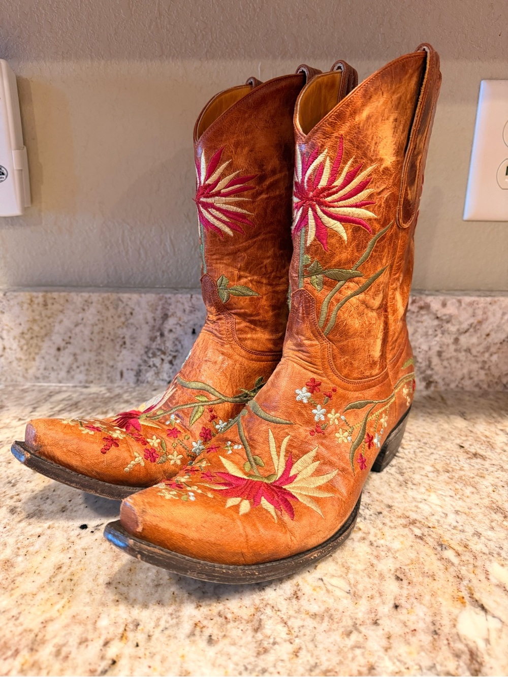 Old Gringo Women's Floral Western Shorty Boots